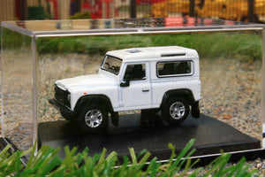 OXF76LRDF012 OXFORD DIECAST 1:76 SCALE Land Rover Defender 90 Station Wagon White