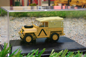 OXF76LRL008 OXFORD DIECAST 1:76 SCALE Land Rover Lightweight Gulf War