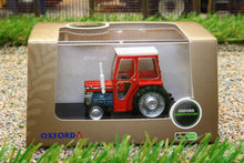 Load image into Gallery viewer, OXF76MF001 OXFORD DIE CAST 1:76 SCALE MASSEY FERGUSON 135 TRACTOR