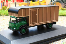 Load image into Gallery viewer, OXF76TK006 OXFORD DIECAST 176 SCALE BEDFORD TK HORSEBOX LORRY
