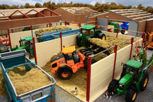 Load image into Gallery viewer, PB17 LARGE OPEN DOUBLE SILAGE CLAMP (RED OXIDE)