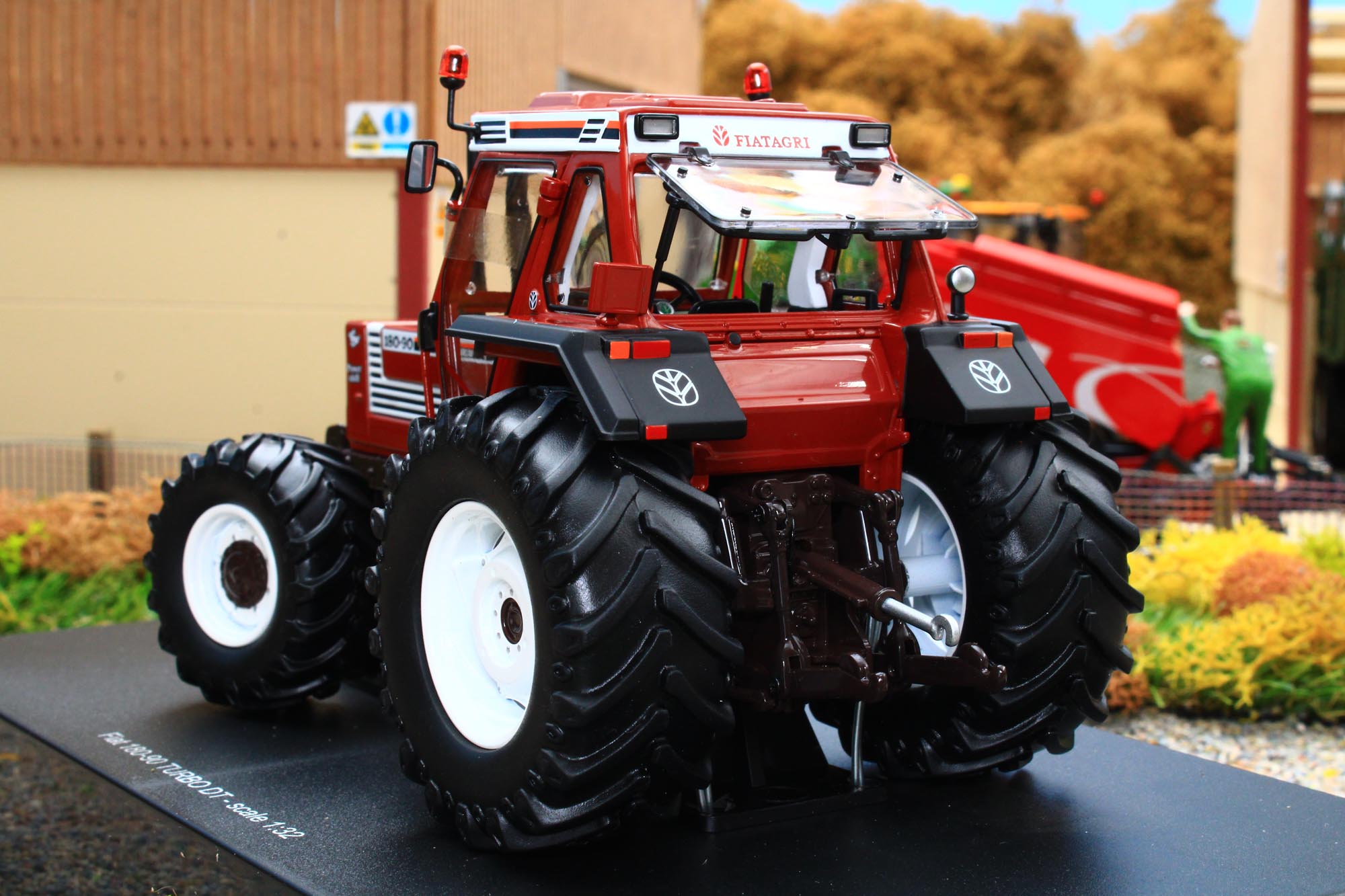 TRACTEUR MINIATURE FIAT 180-90 DT Turbo génération 1 302228 ROS 1/32 TRACTEUR MINIATURE FIAT 180-90 DT Turbo génération 1 302228 ROS 1/32