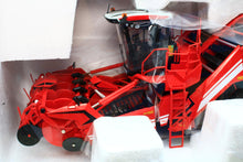 Load image into Gallery viewer, R602627 ROS 132 scale Grimme Ventor 4150 Self Propelled 4 row Potato Harvester