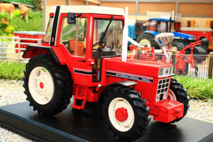 REP061 REPLICAGRI INTERNATIONAL IH 844 XL GERMAN CAB 4WD TRACTOR