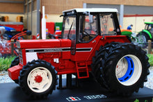 Load image into Gallery viewer, REP064 REPLICAGRI INTERNATIONAL IH 955 TRACTOR WITH DETATCHABLE REAR DUALS