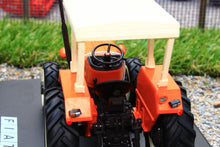 Load image into Gallery viewer, REP100 REPLICAGRI FIAT 640 DT 4WD TRACTOR