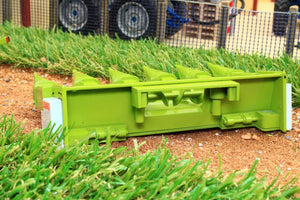 Rep131C Replicagri Claas Dominator Maize Header With Trailer Tractors And Machinery (1:32 Scale)