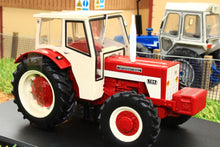 Load image into Gallery viewer, Rep150 Replicagri Ih 724 4Wd Tractor With Cab Tractors And Machinery (1:32 Scale)