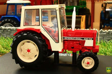Load image into Gallery viewer, Rep183 Replicagri International 633 Tractor Tractors And Machinery (1:32 Scale)