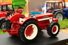 Load image into Gallery viewer, REP188 REPLICAGRI IH 824 4WD TRACTOR