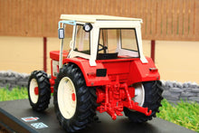 Load image into Gallery viewer, Rep199 Replicagri Ih 554 4Wd Tractor Tractors And Machinery (1:32 Scale)