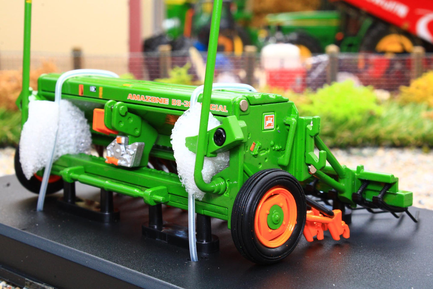 REP253 Replicagri Amazone D8-30 Seeder Special in 1:32 scale