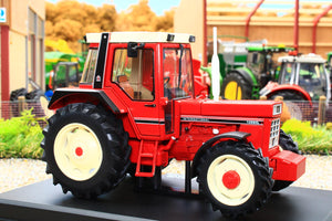 REP275 Replicagri International 1056XL Wide Wing Limited Edition Tractor in 1:32 Scale (1500pcs)