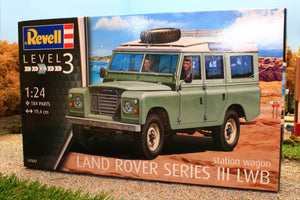 REV07047 REVELL 1:24 SCALE LAND ROVER SERIES III LWD STATION WAGON KIT