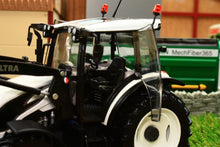 Load image into Gallery viewer, R30154.2 Ros Valtra A104 Tractor In White With Front Loader Tractors And Machinery (1:32 Scale)