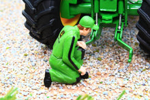 Load image into Gallery viewer, Sch03915 Schuco 132 Scale Set Of 3 Figures In John Deere Overalls Tractors And Machinery (1:32