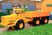 Load image into Gallery viewer, SCH07708 SCHUCO KIROVETS K 700 ARTICULATED UNIT IN YELLOW