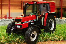 Load image into Gallery viewer, SCH07794 SCHUCO INTERNATIONAL 633 TRACTOR WITH CAB