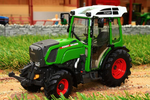 SCH07817 SCHUCO Fendt 211 V Vario Compact Tractor