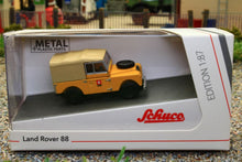 Load image into Gallery viewer, SCH45266 SCHUCO 1:87 SCALE LAND ROVER 88