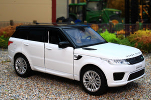 TAY32105015 Tayumo 1:32 Scale Range Rover Sport 4x4 in Fuji White