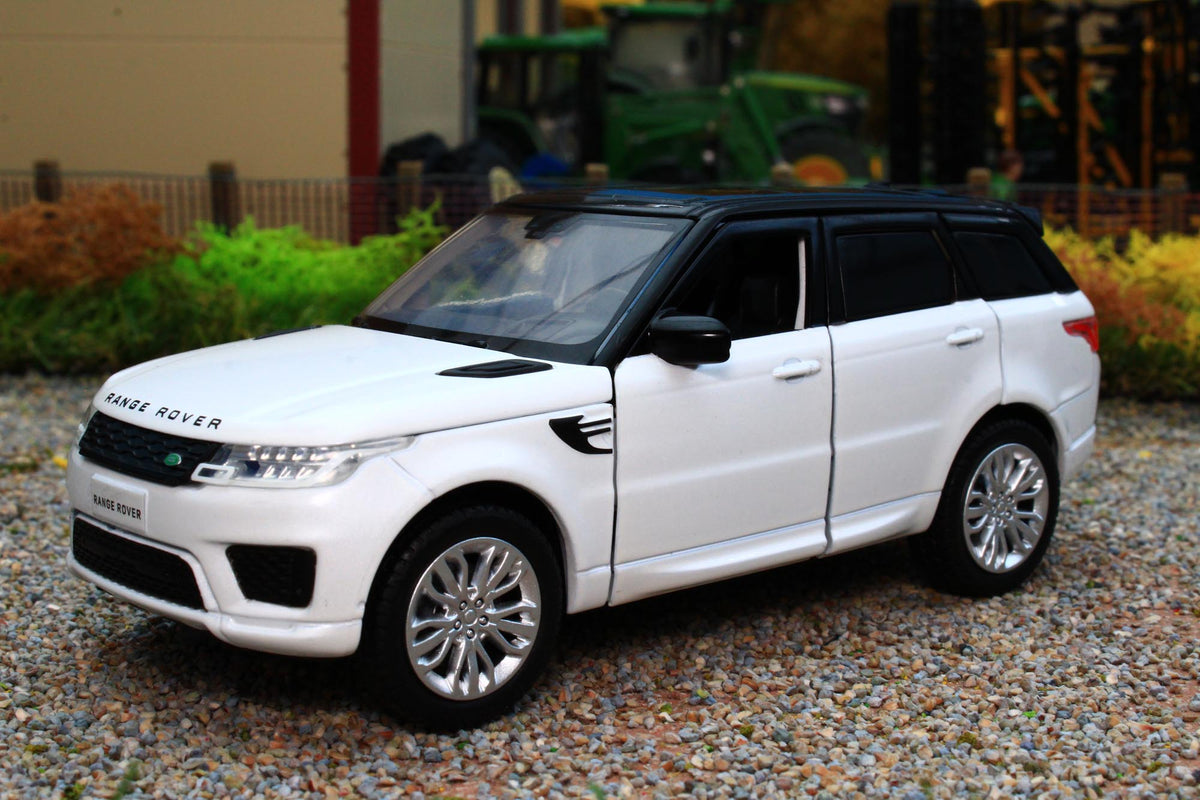 TAY32105015 Tayumo 1:32 Scale Range Rover Sport 4x4 in Fuji White ...