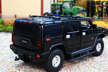 Load image into Gallery viewer, TAY321600010 Tayumo 132 Scale Hummer H2 4X4 Vehicle in Black