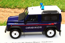 Load image into Gallery viewer, TSM164326 TRUSCALE 1:50 Scale Land Rover Defender 90 Station Wagon Carabinieri Version