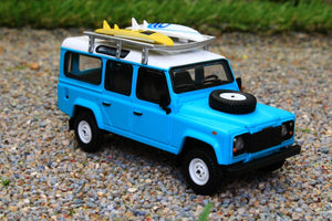 TSMMGT00109L MINI GT MODELS 1:64 SCALE Land Rover Defender 110 Light Blue with Surfboard