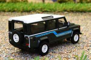 TSMMGT00151R MINI GT MODELS 1:64 SCALE Land Rover Defender 110 1985 County Station Wagon Grey