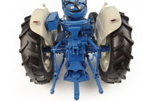 Load image into Gallery viewer, UH2780 UNIVERSAL HOBBIES 116TH SCALE FORDSON SUPERMAJOR &#39;NEW PERFORMANCE&#39; TRACTOR