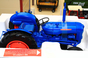 UH2898 Universal Hobbies 1:16th Scale Fordson Dexta 1960 1962 Tractor