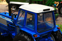 Load image into Gallery viewer, UH4027 UNIVERSAL HOBBIES FORD TW-35 4WD (1983) TRACTOR