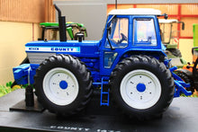 Load image into Gallery viewer, Uh4032 Universal Hobbies County 1474 Tractor (1979) In Stock Now!! Tractors And Machinery (1:32