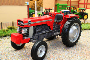 UH4052 Universal Hobbies 116th Scale Massey Ferguson 165 Mark III Tractor