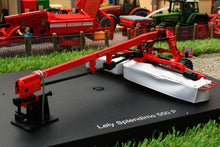 Load image into Gallery viewer, UH4104 UNIVERSAL HOBBIES LELY-SPLENDIMO 550 TRAILED POWER MOWER