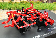 Load image into Gallery viewer, UH4236 Universal Hobbies Horsch Terrano 3 FX Cultivator