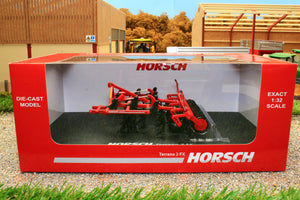 UH4236 Universal Hobbies Horsch Terrano 3 FX Cultivator