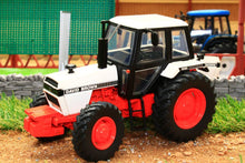 Load image into Gallery viewer, Uh4279 Universal Hobbies David Brown 1490 4Wd (1981) Tractors And Machinery (1:32 Scale)