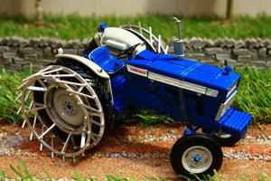 UH4879 UNIVERSAL HOBBIES FORD 5000 TRACTOR WITH CAGE WHEELS