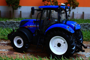 Uh4893 Universal Hobbies New Holland T7.225 Tractor - Discontinued Tractors And Machinery (1:32