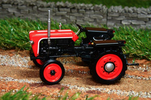 Uh4898 Universal Hobbies Kubota T15 Tractor 1960 Tractors And Machinery (1:32 Scale)