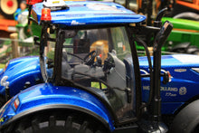Load image into Gallery viewer, UH4976 UNIVERSAL HOBBIES NEW HOLLAND T7.225 BLUE POWER 4WD TRACTOR 2016