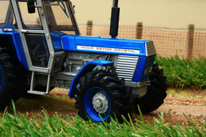 Uh4985 Universal Hobbies Zetor Crystal 12045 4Wd Blue Version Tractors And Machinery (1:32 Scale)