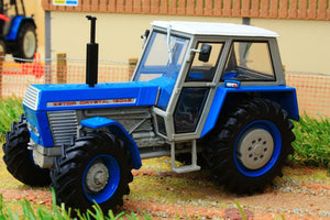UH4985 UNIVERSAL HOBBIES ZETOR CRYSTAL 12045 4WD BLUE VERSION