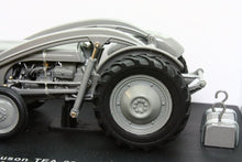 Load image into Gallery viewer, Uh5247 Universal Hobbies Ferguson Tea20 With Loader Tractors And Machinery (1:32 Scale)