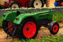 Load image into Gallery viewer, UH5276 UNIVERSAL HOBBIES FENDT FARMER 105S 2WD TRACTOR