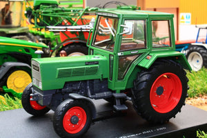 UH5314 UNIVERSAL HOBBIES FENDT FARMER 108LS 2WD TRACTOR WITH CAB