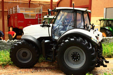 Load image into Gallery viewer, UH5321 UNIVERSAL HOBBIES LAMBORGHINI MACH 250 VRT TRACTOR