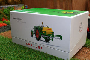UH6201 UNIVERSAL HOBBIES FENDT FARMER 2+AMAZONE SPRAYER BOXED SET